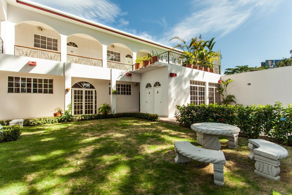 Executive Managua Hotel Екстериор снимка