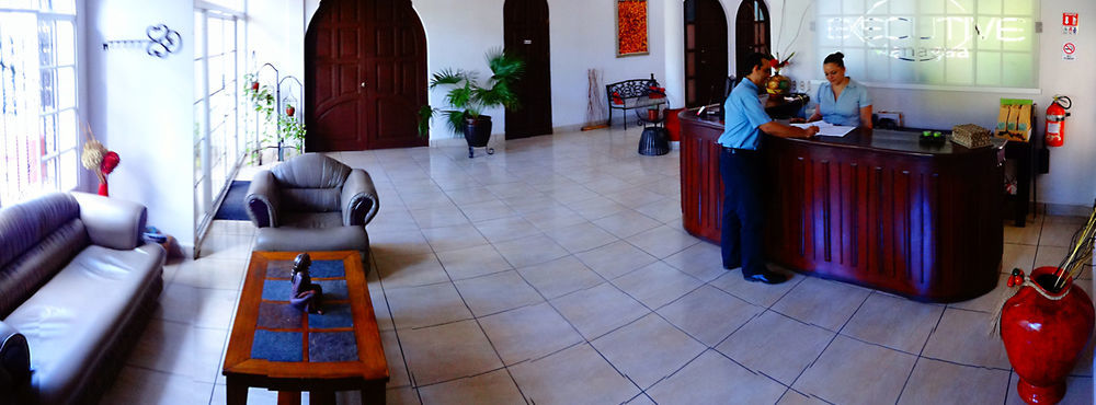 Executive Managua Hotel Екстериор снимка